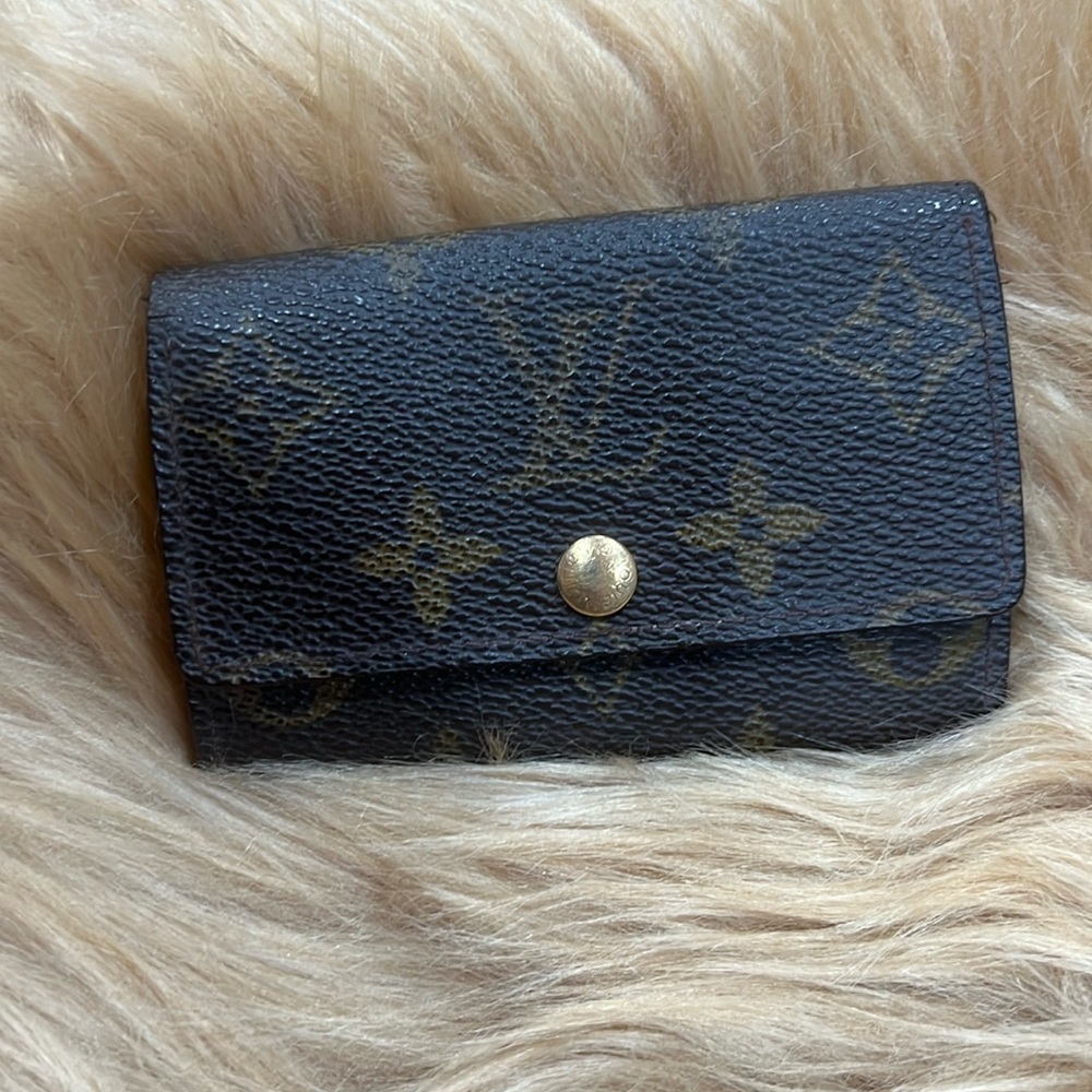 Authentic❤️Louis Vuitton Monogram Key Case - Picture 6 of 16